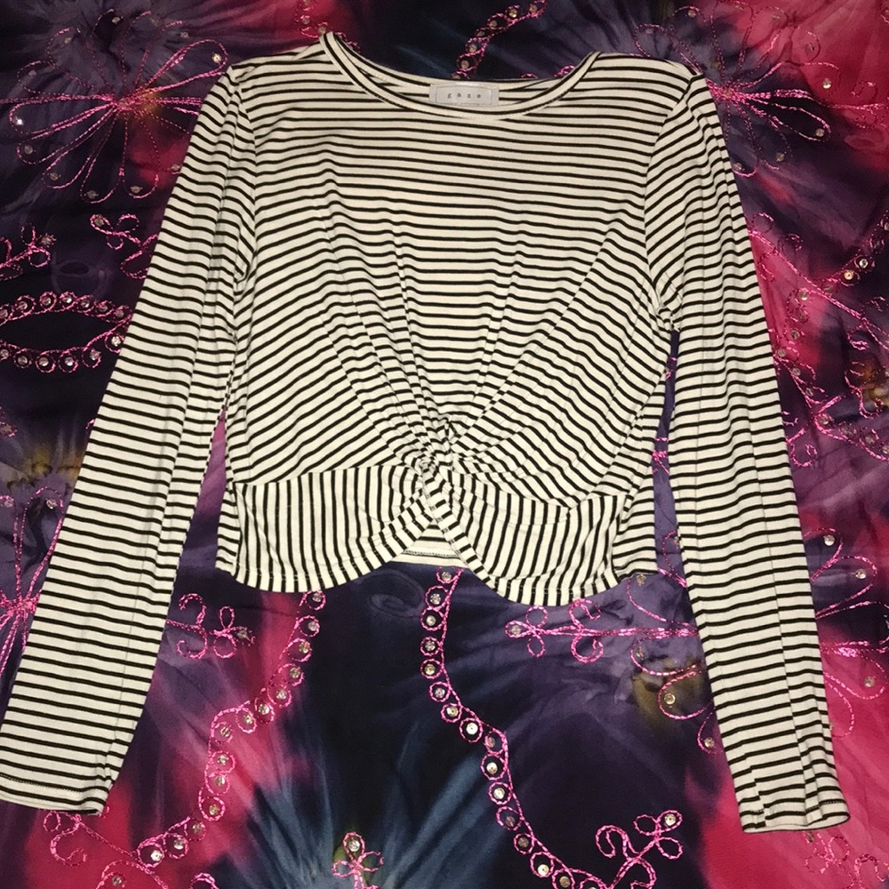 Cropped Long Sleeve